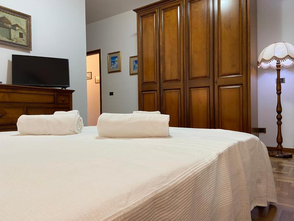 Villa Rosella Appartamento 2 - Con Piscina - 150 M Dal Mare Casa Margherita Exterior foto